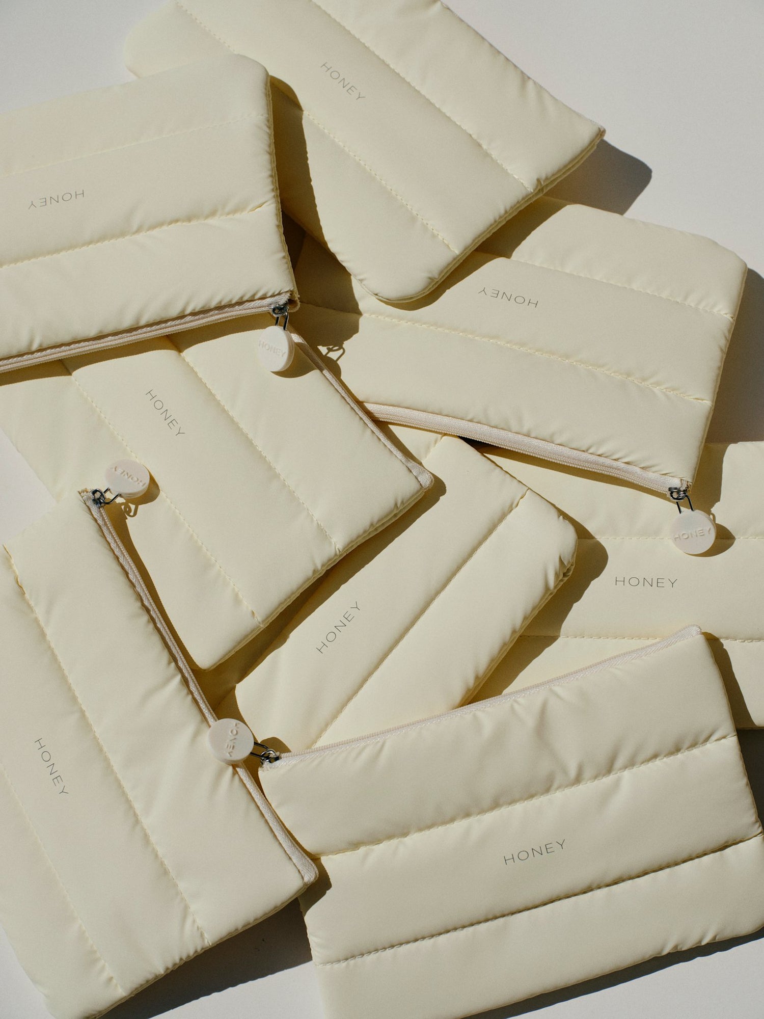 HONEY Beauty Pouch • The Daily Edition